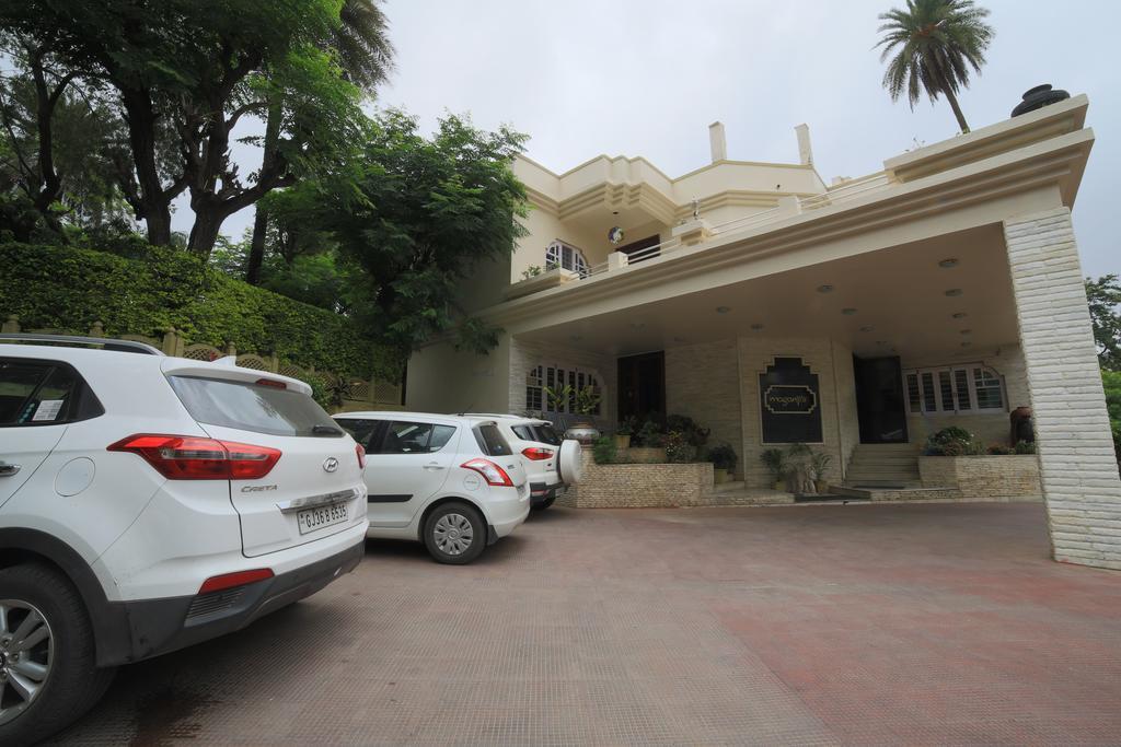 Hotel Maganji'S Mount Âbû Extérieur photo